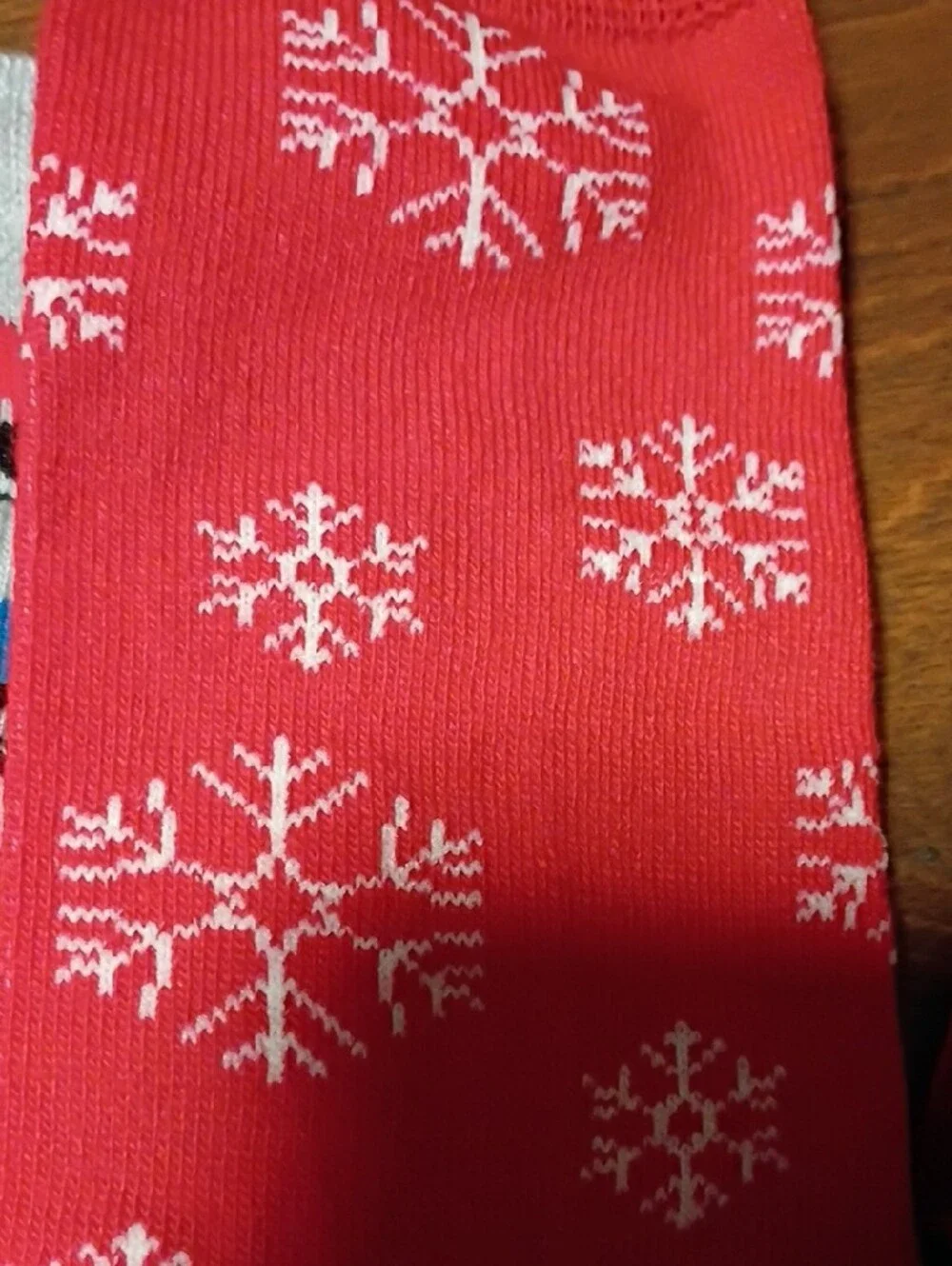 Red Snowflake & Gray Holiday Light Crew Socks with Red Velvet Scrunchie